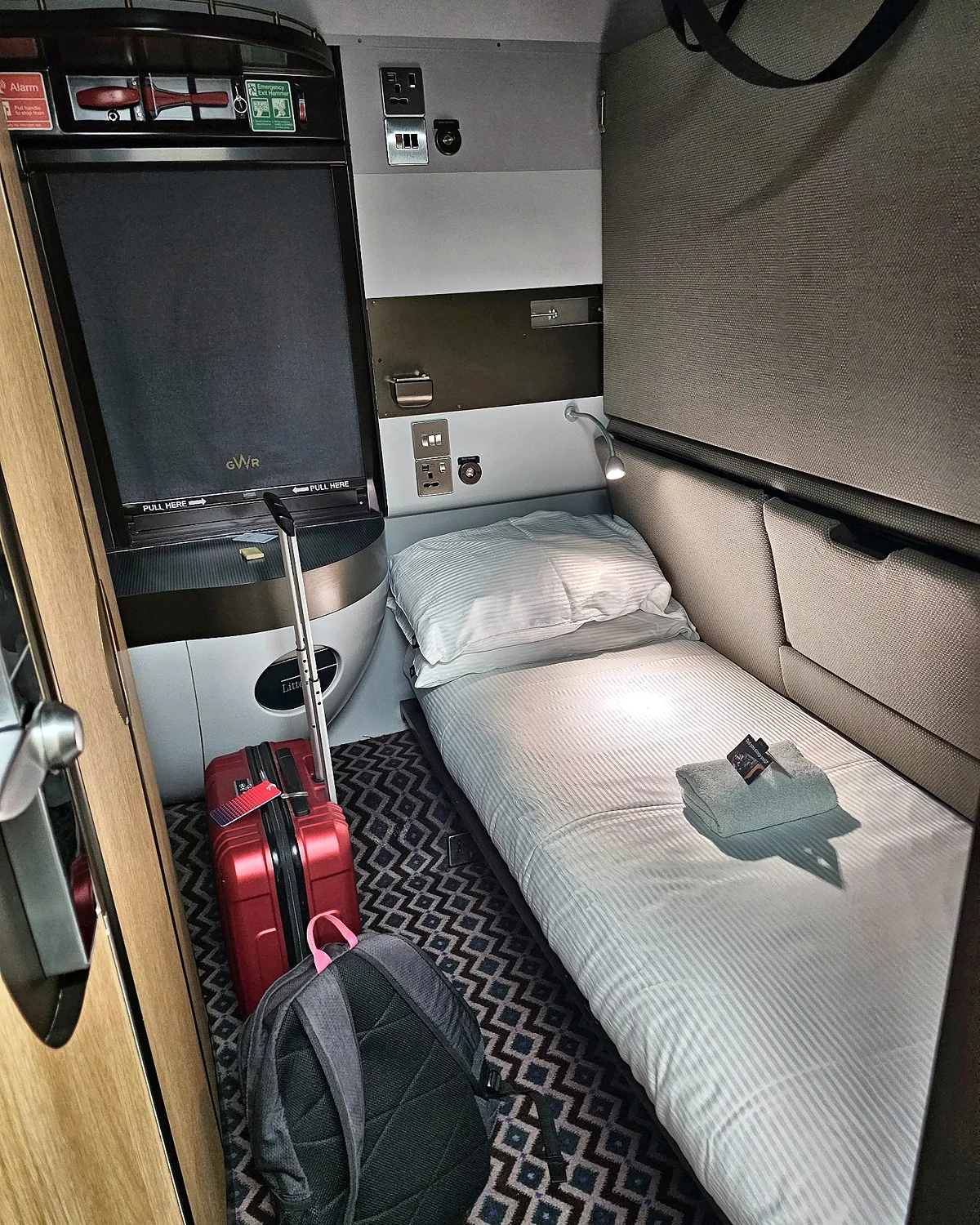 Single cabin on the Night Riviera sleeper train