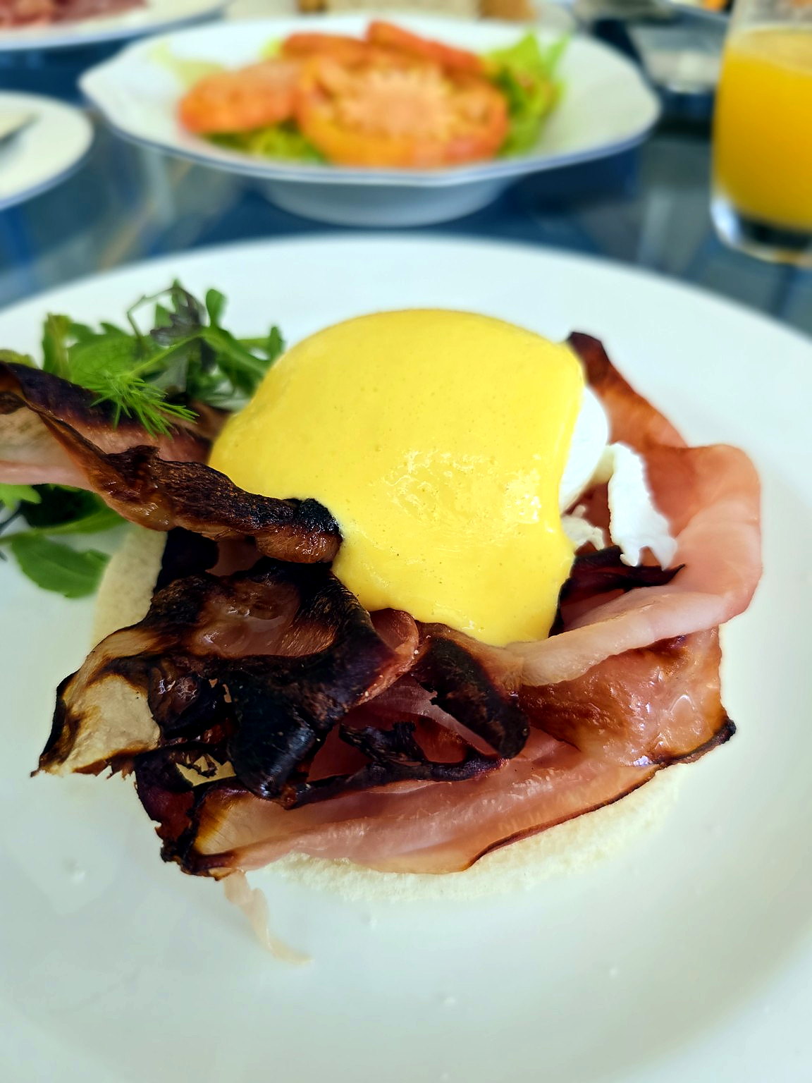 Eggs Benedict for breakfast at Pazziella Capri