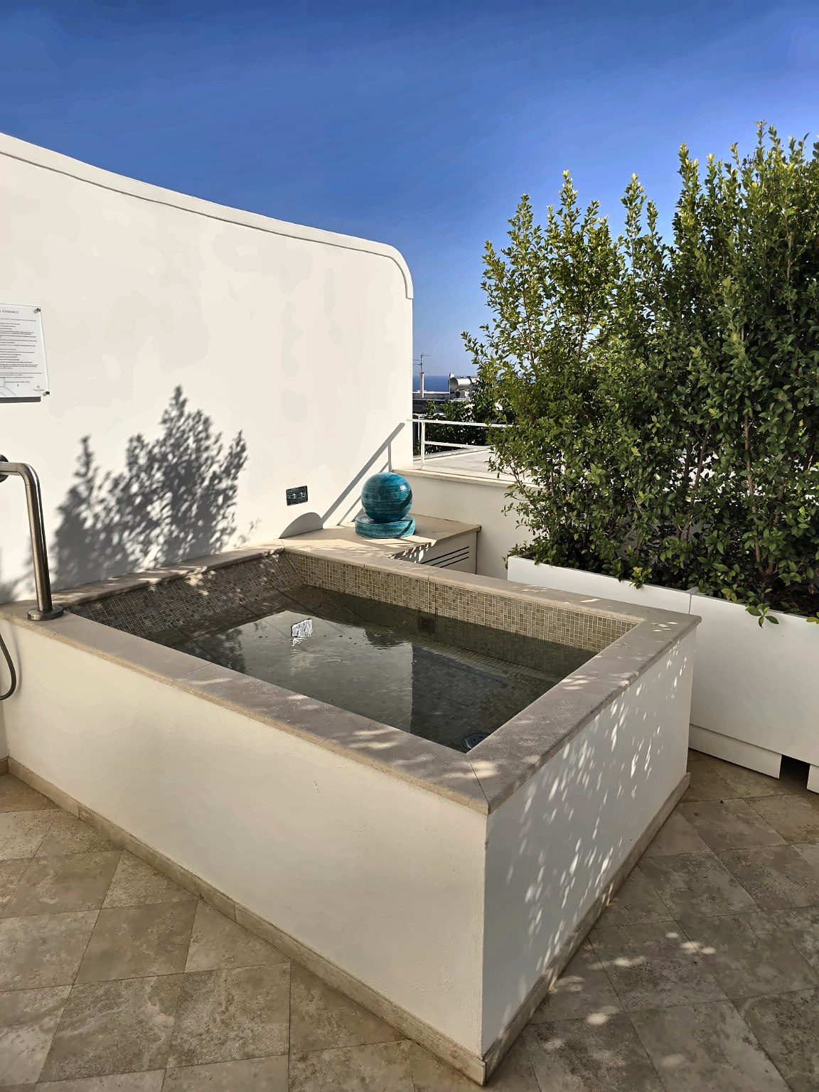 Private whirlpool on the terrace of the Camerelle Suite at Pazziella Capri