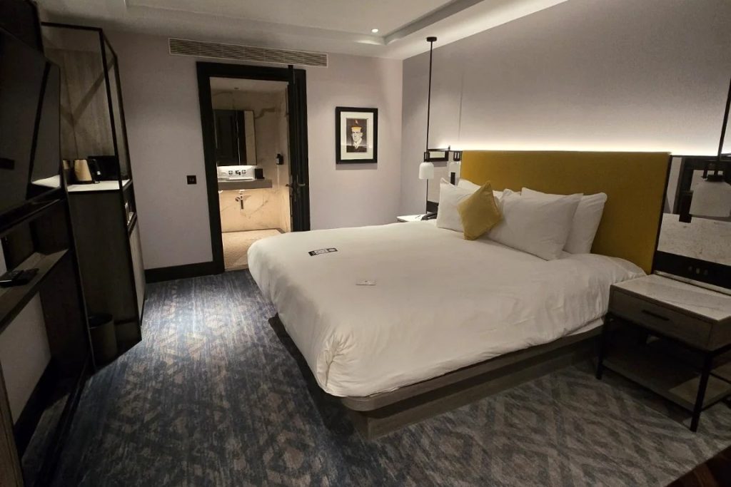 Room at Aloft London Excel overlooking the ExCeL area