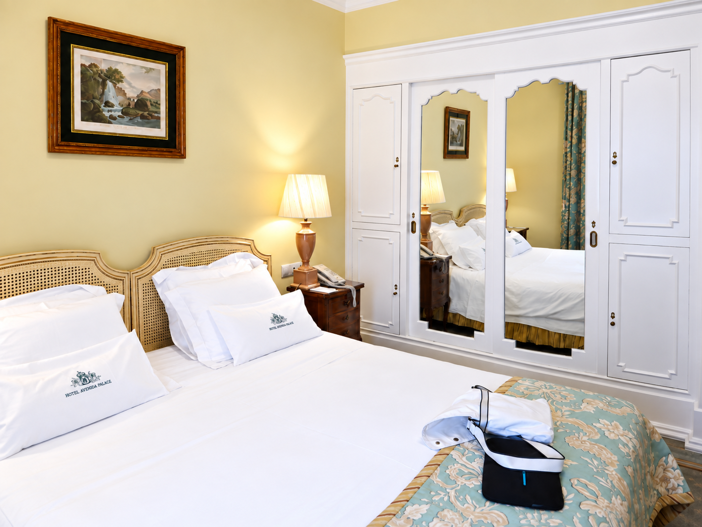 Classic guest room at Avenida Palace in Lisbon