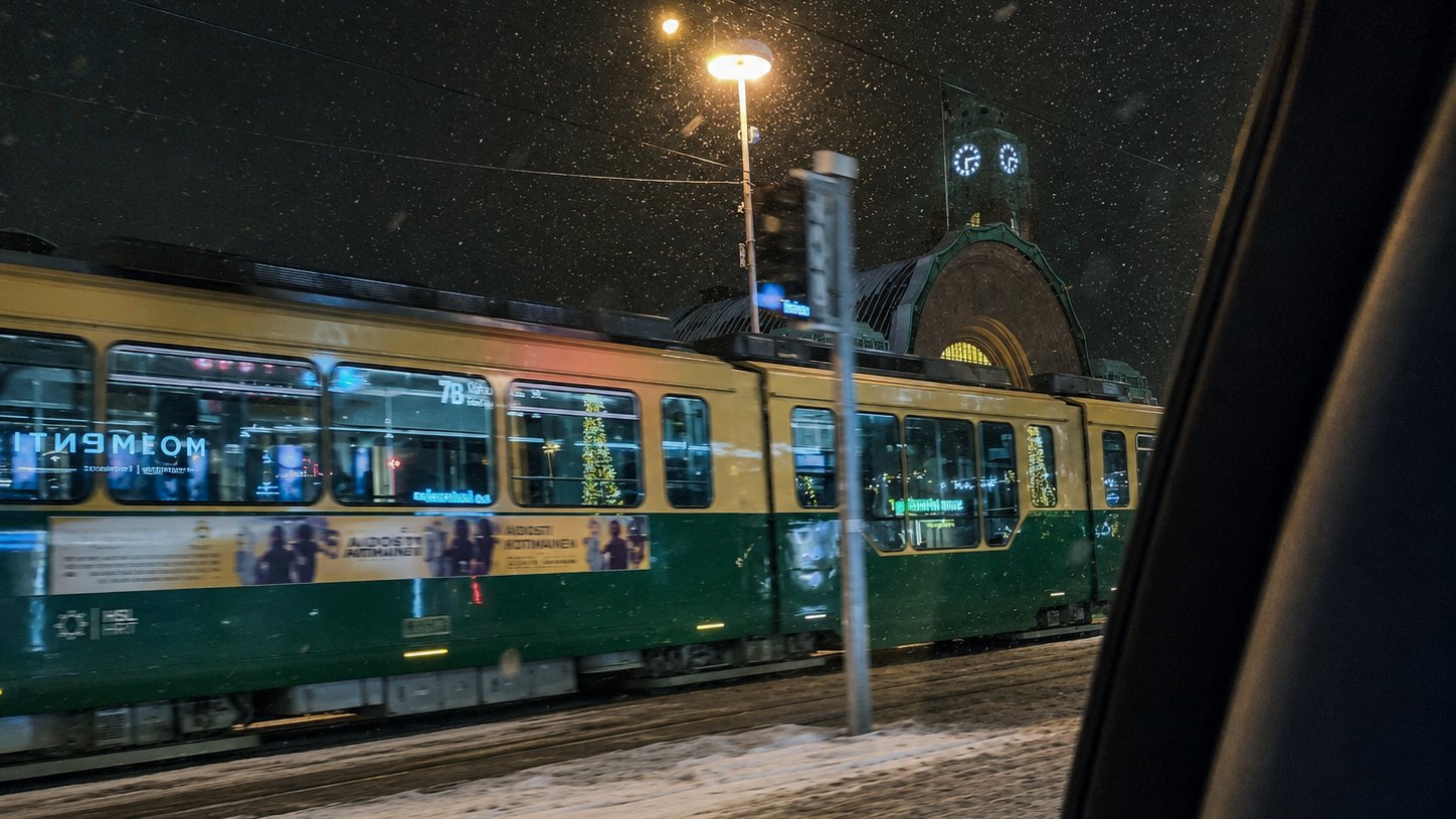 Prvi pogled na Helsinki kroz prozor Ubera.